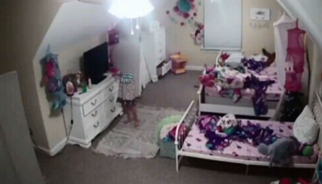 Horrifying Moment 8 Year Old Girl S Bedroom Camera Hacked