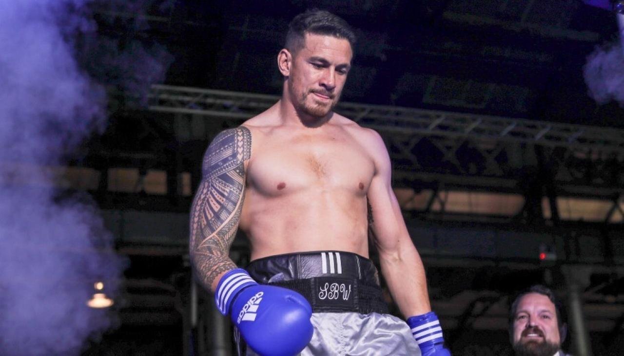 Boxing Sonny Bill Williams to return to the ring, will fight ex-AFL hardman Barry Hall on March 23, to train with Tyson Fury Newshub