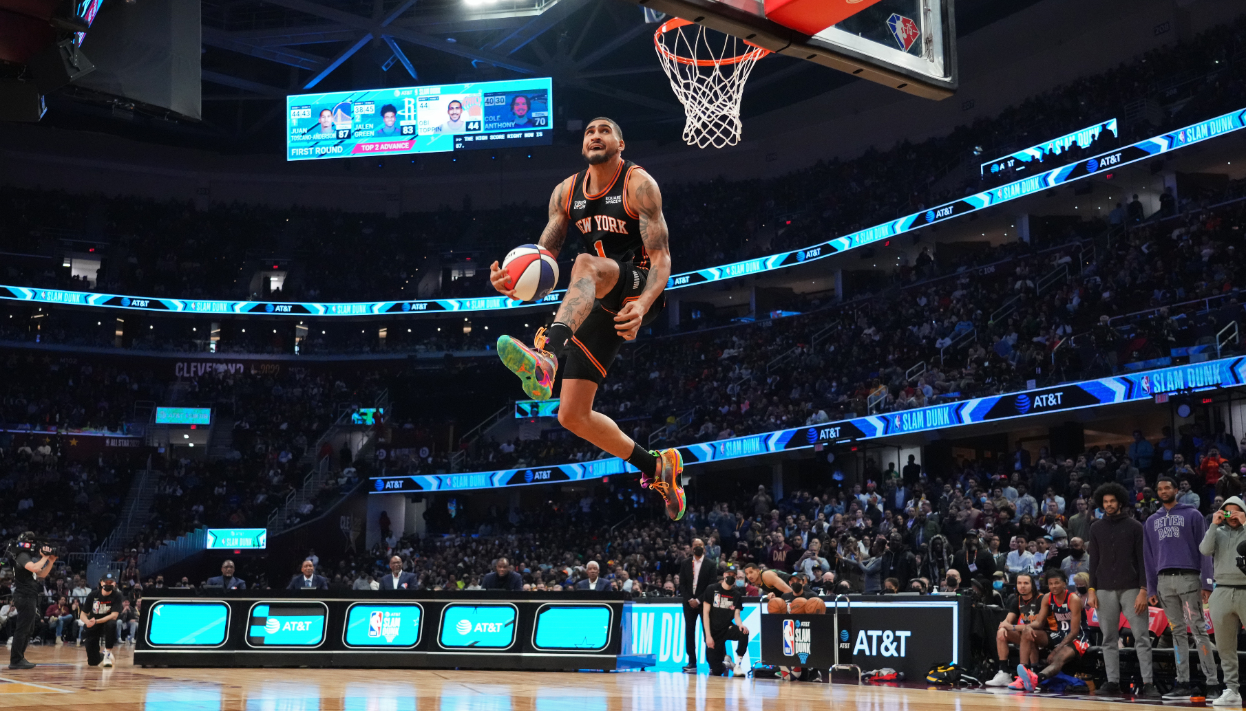 Juan Toscano-Anderson skies over Andrew Wiggins in NBA Dunk