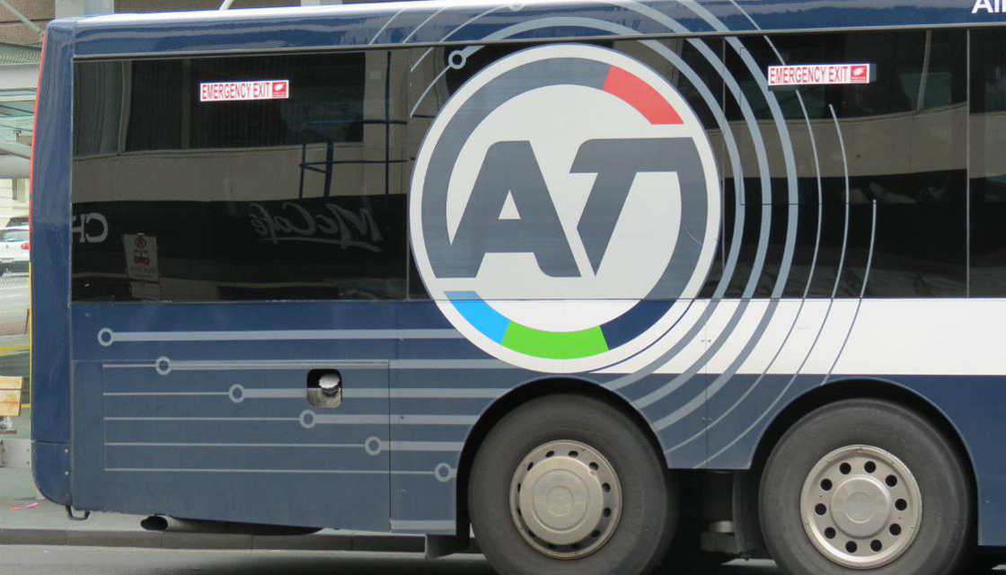 Auckland bus users urge Auckland Transport to return to normal schedule  after complaints of full buses | Newshub