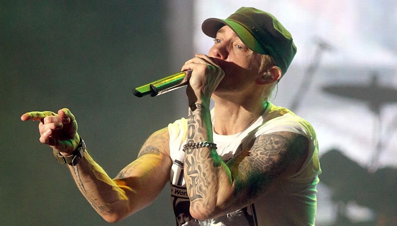Eminem S Top 10 Most Brutal Diss Tracks Newshub - eminem killshot roblox id