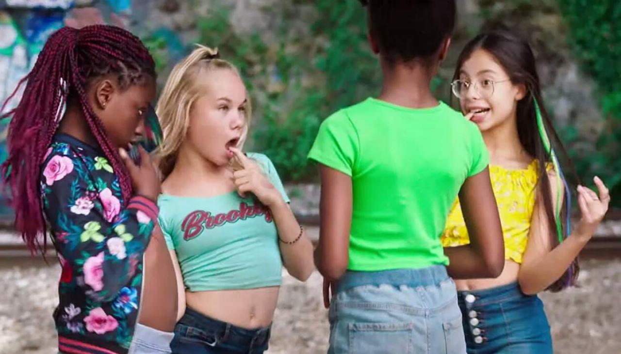Netflix accused of sexualising 11yo girls with 'disgusting' film Cuties about twerking dance crew | Newshub
