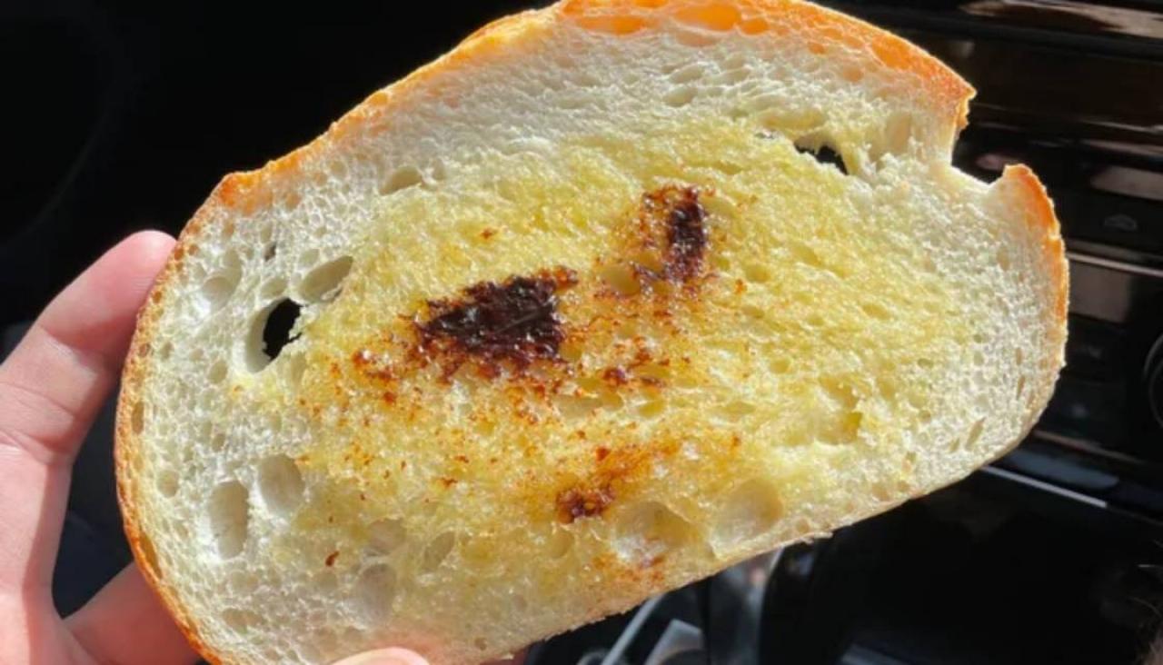 Australian cafe slammed for 'very disappointing' Vegemite on toast | Newshub