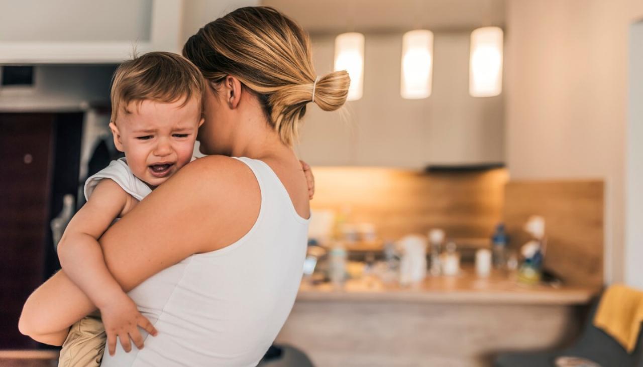 Cómo detener el llanto de un bebé, según la ciencia