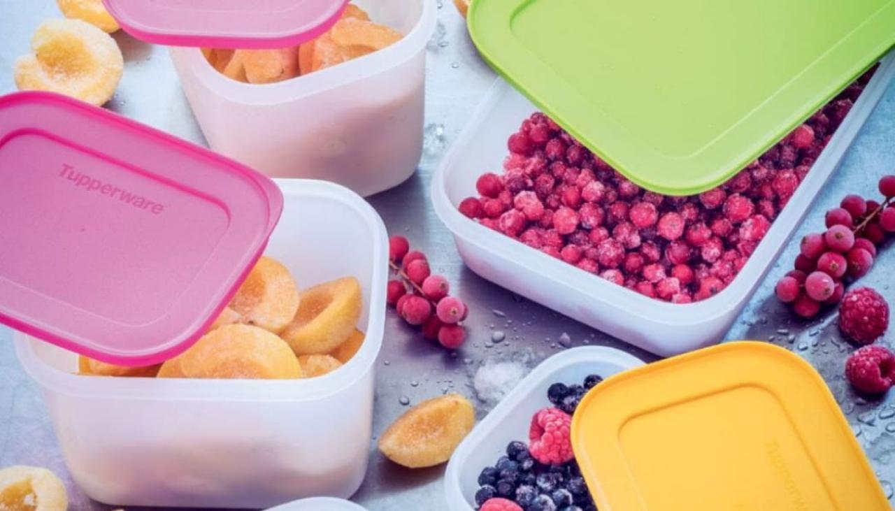 https://www.newshub.co.nz/home/lifestyle/2023/04/how-long-you-can-use-your-vintage-tupperware-and-other-plastic-food-storage-products/_jcr_content/par/image.dynimg.1280.q75.jpg/v1681854140542/tupperware-containers-1120.jpg