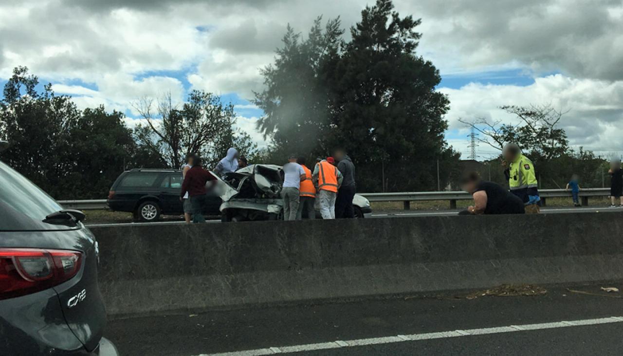 Two Critically Injured In Separate Crashes In Auckland And Manawatu Newshub