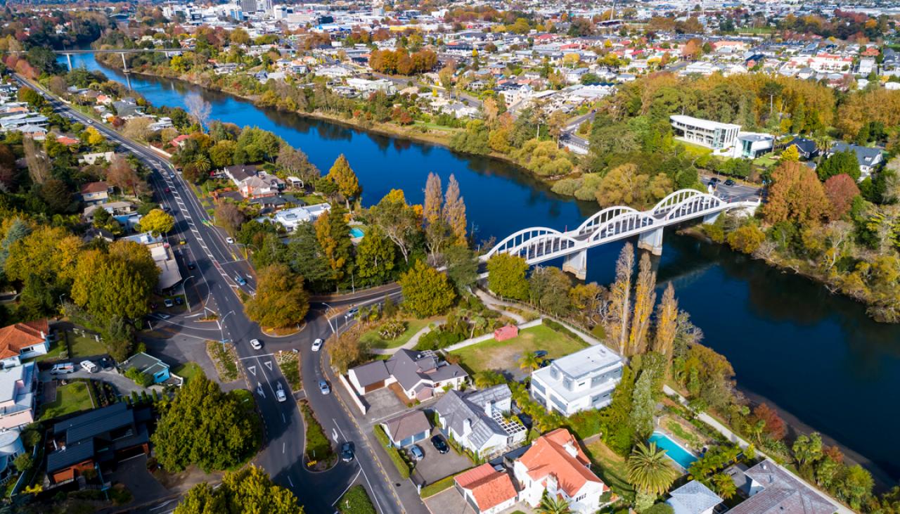Hastings, Arrowtown, Hamilton, Whanganui named New Zealand's most ...