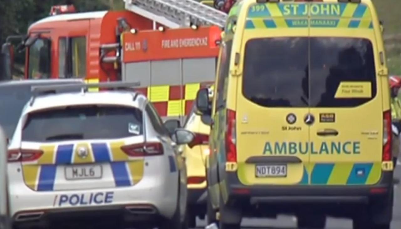 Christmas/New Year road toll increases to six after two die in Southland  crash | Newshub