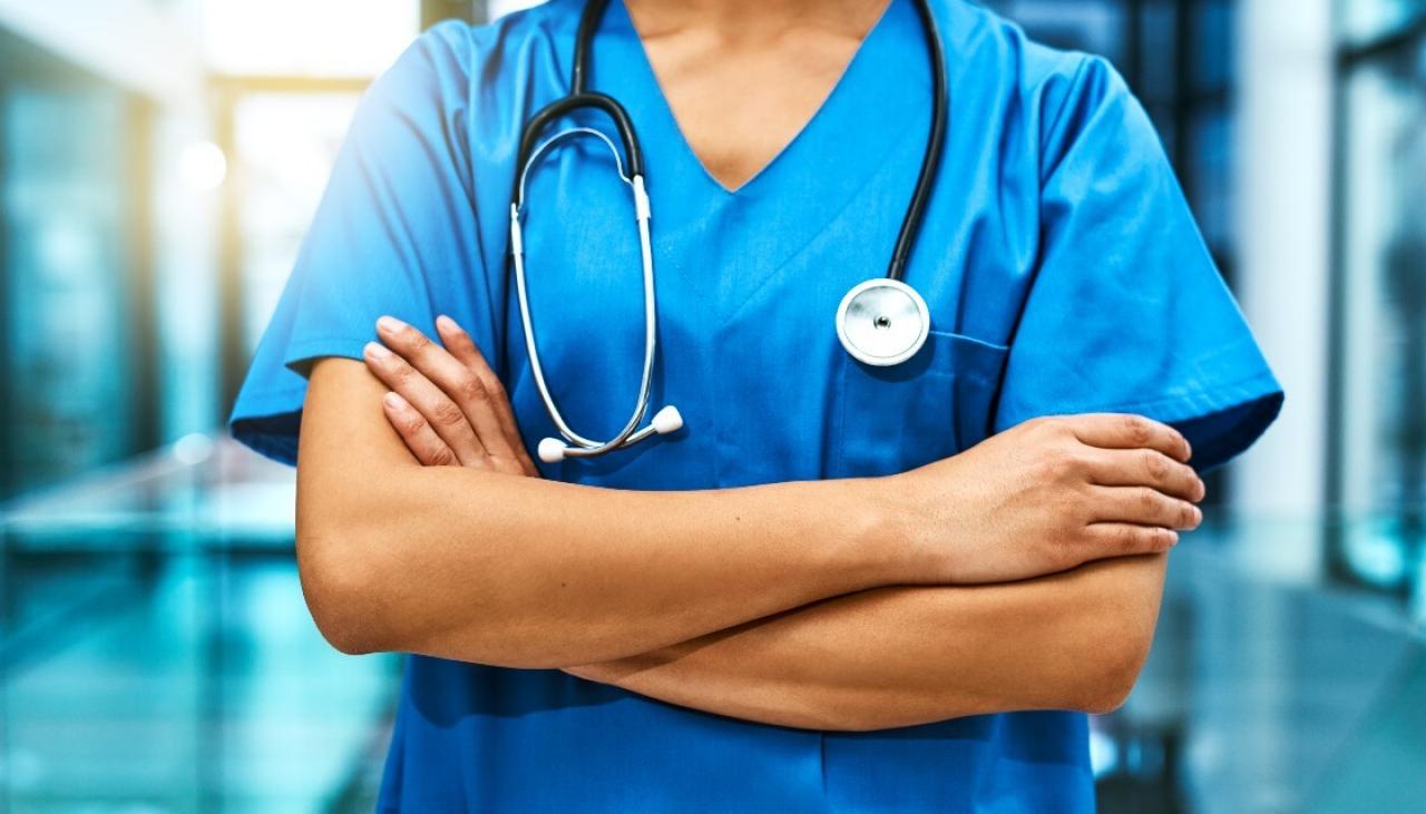 Nurses' union worried as Queensland attempts to attract New Zealand nurses  with big ad campaign | Newshub