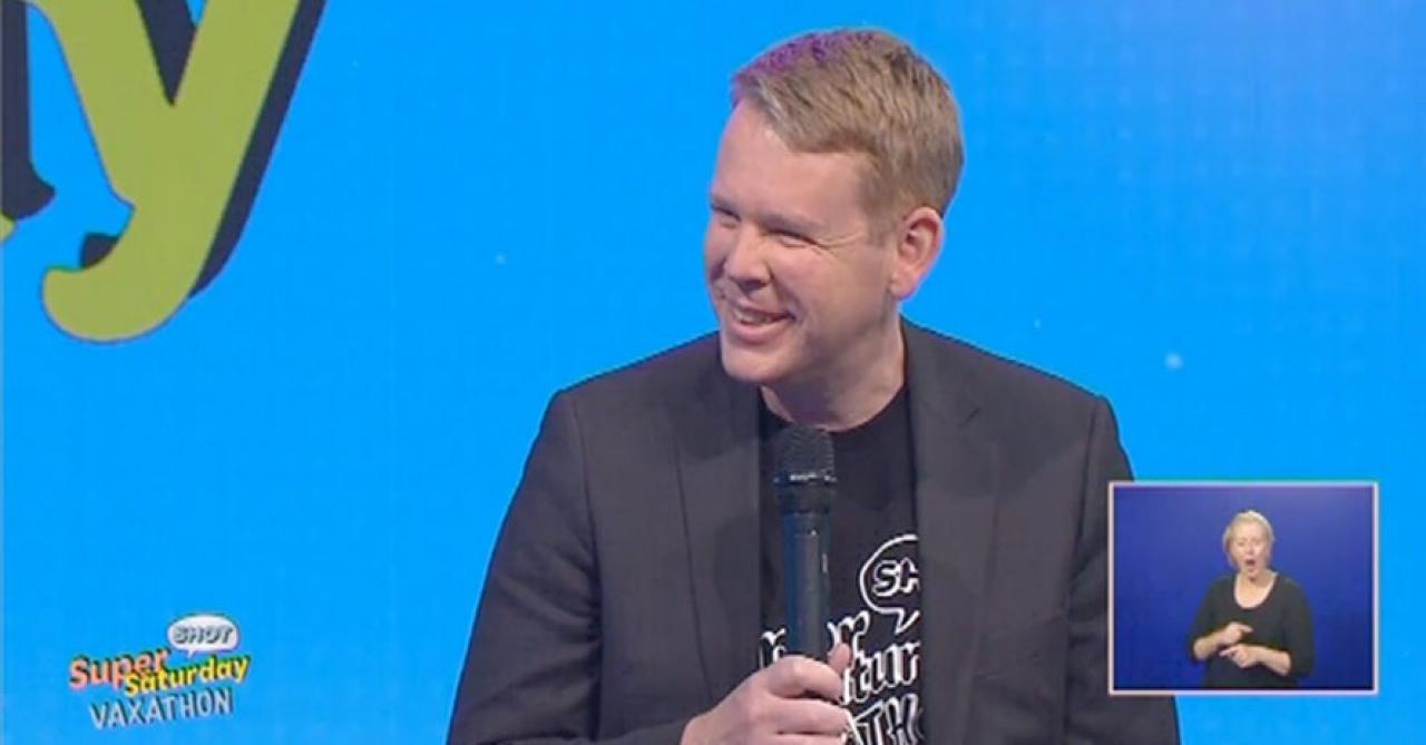 Chris Hipkins involved in funny exchange about 'spread your legs' during Super Saturday 'Vaxathon'
