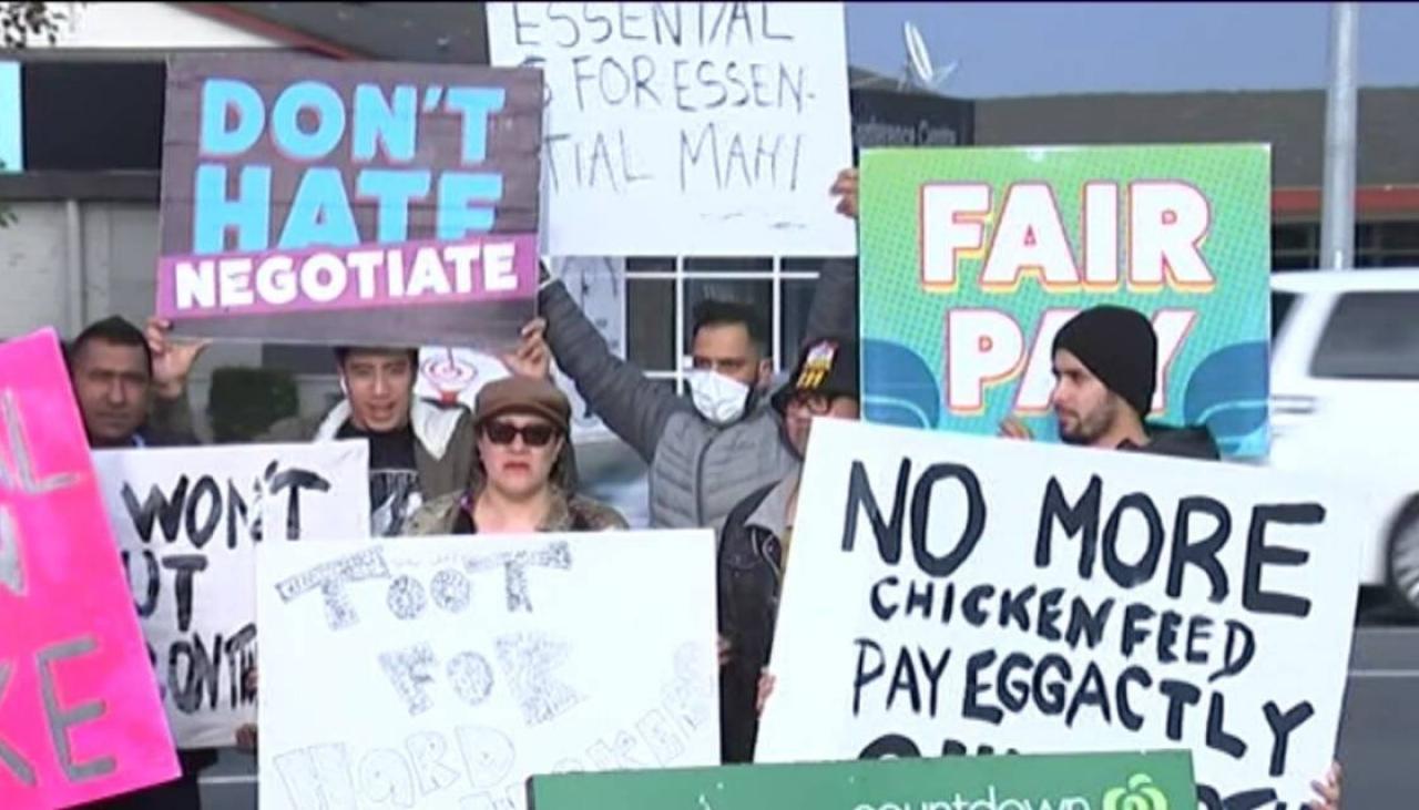 Workers from New Zealand's largest egg producer Zeagold go on strike after ' insulting' pay offer | Newshub