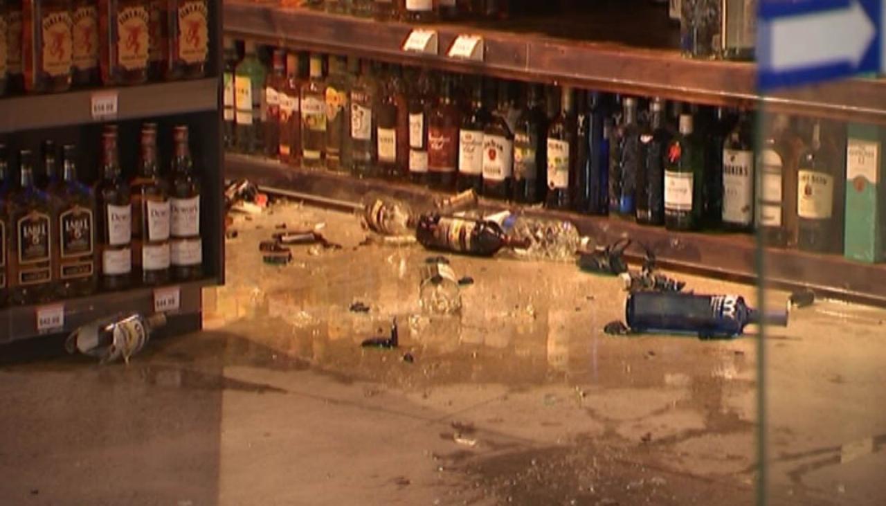 Liquor store in Auckland's Mt Eden burgled for second time in two weeks |  Newshub