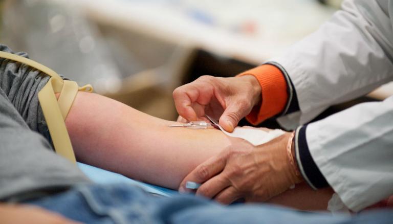 Blood Service calls for 40,000 more donors as need for plasma grows by 10  percent | Newshub