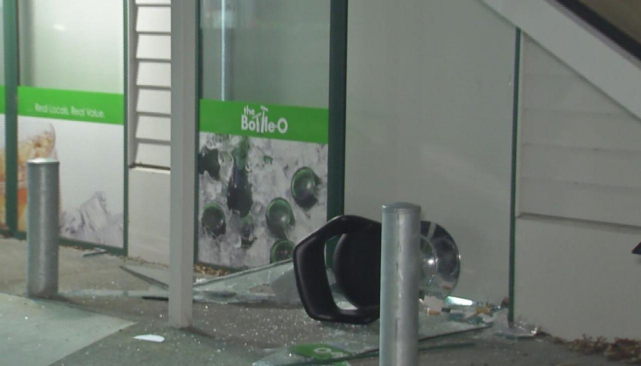 Four barstool-wielding teenagers arrested after stealing vehicles, smashing way into liquor store in Pōkeno, Waikato  | Newshub
