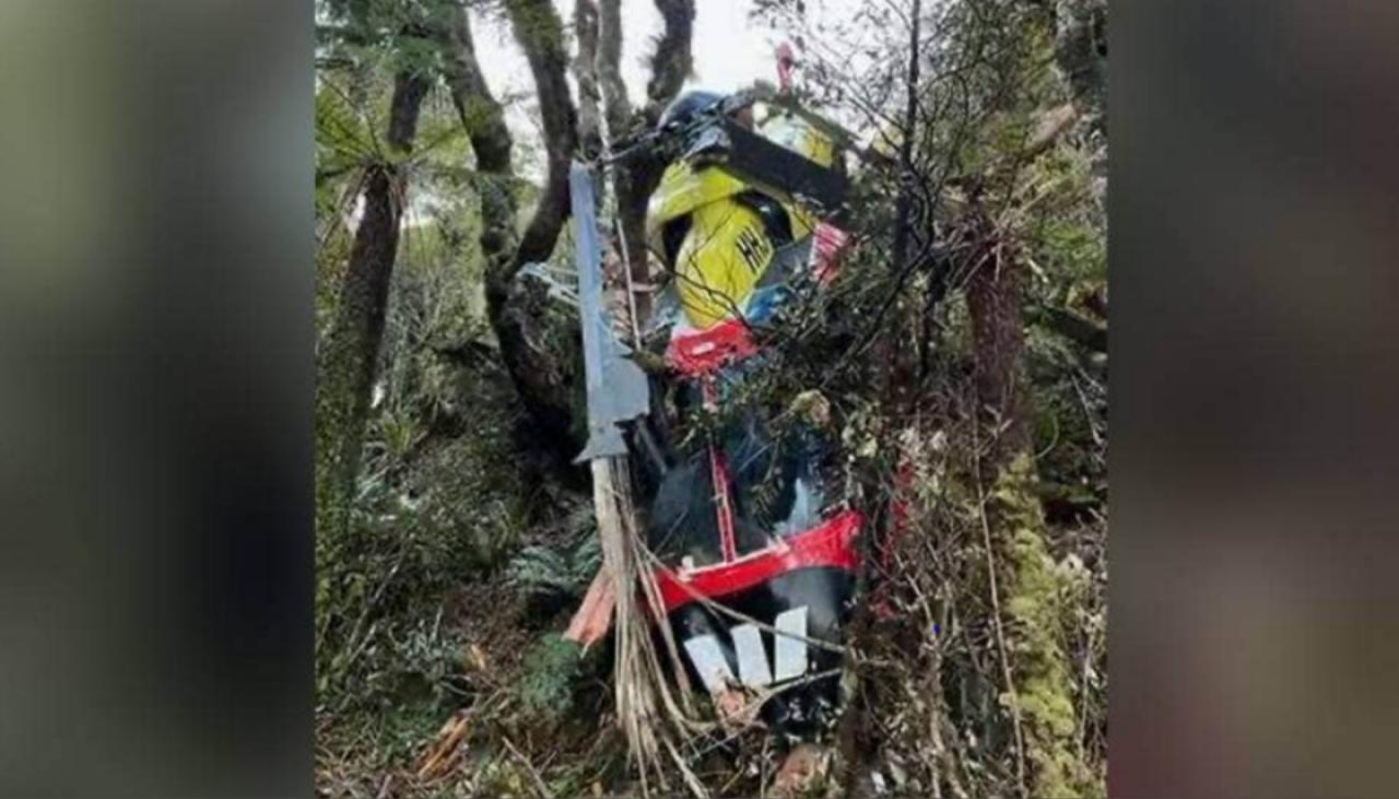 Cordon placed around Westpac rescue helicopter crash scene at Waikato's Mt Pirongia