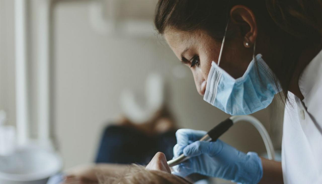 Newshub-Reid Research poll: New Zealanders want Government to subsidise dental care to make it cheaper for adults