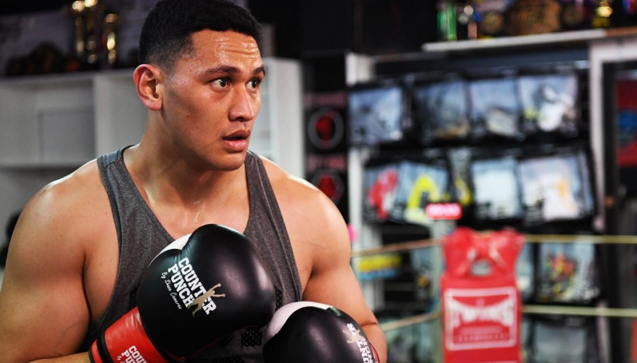 Boxing: Kiwi heavyweight Junior Fa books date for next ...