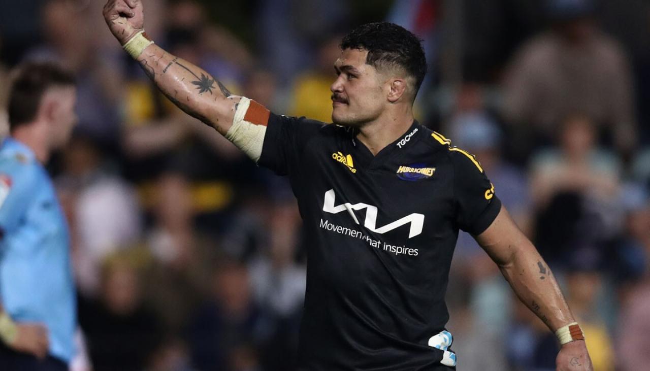 Super Rugby Pacific: Hurricanes forward Du'Plessis Kirifi allegedly racially abused during win over Waratahs | Newshub