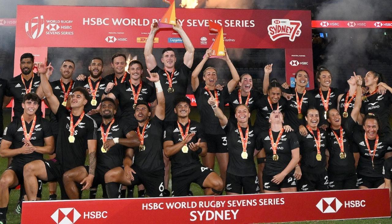 Rugby Sevens: New Zealand complete sweep of men's, women's finals at Sydney to extend world series dominance