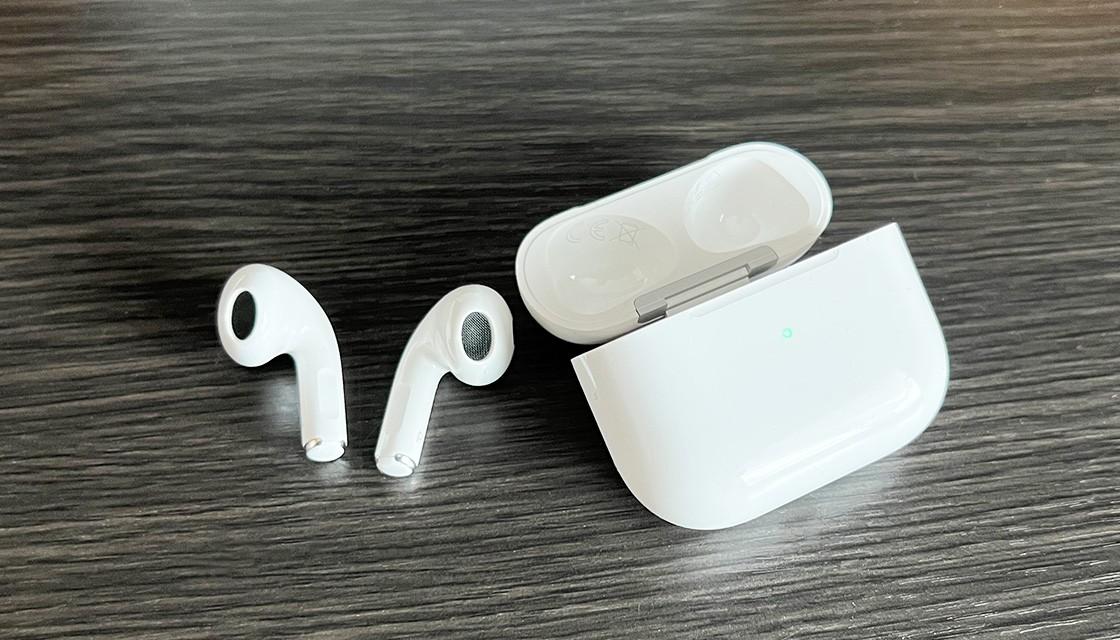Review: Apple AirPods 3 almost a Pro product for little more than a lite  price