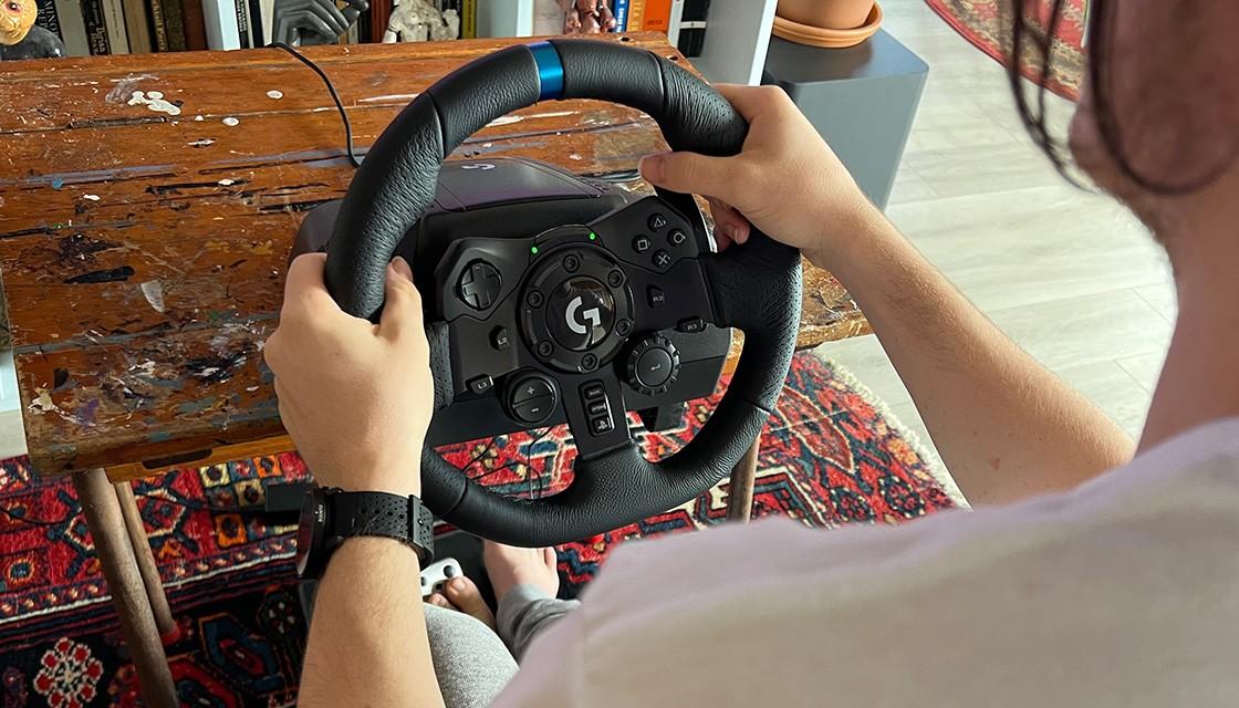Logitech G923 Review: Is This Wheel Worth Upgrading To?