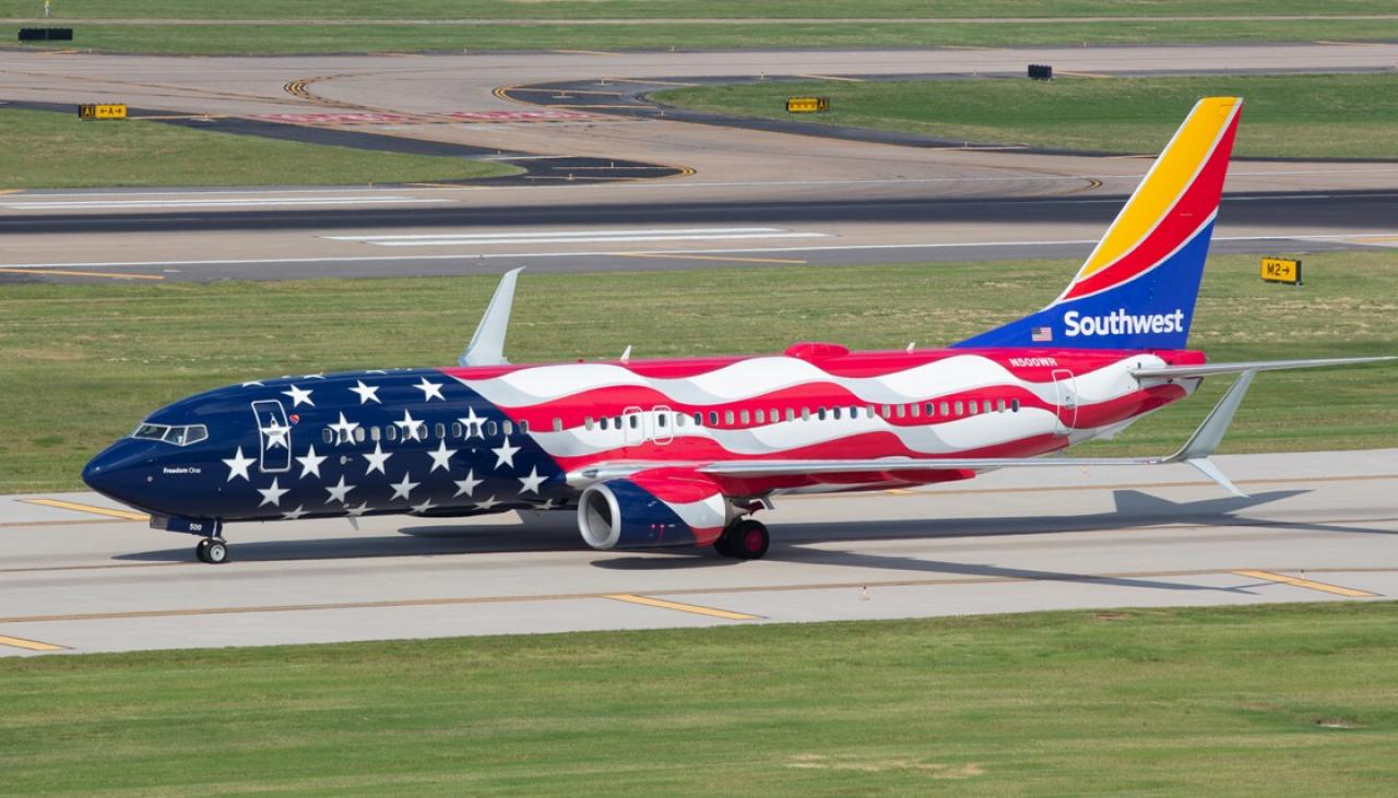 American Airlines Push Back World airways