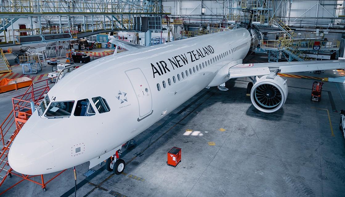 https://www.newshub.co.nz/home/travel/2022/11/air-new-zealand-celebrates-arrival-of-its-first-domestic-airbus-a321neo/_jcr_content/par/image.dynimg.full.q75.jpg/v1667425952102/air-new-zealand-airbus-a321-neo-031122-1120x640.jpg