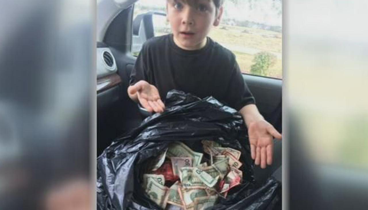 kid finds stack of money 1120