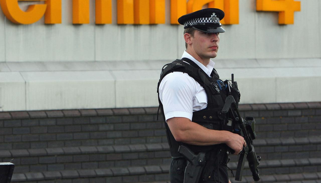 Великобритания предупреждает о терактах. United Kingdom Ministry of Defence Police.