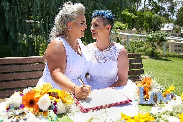 Brides Become Australias First Same Sex Married Couple Newshub