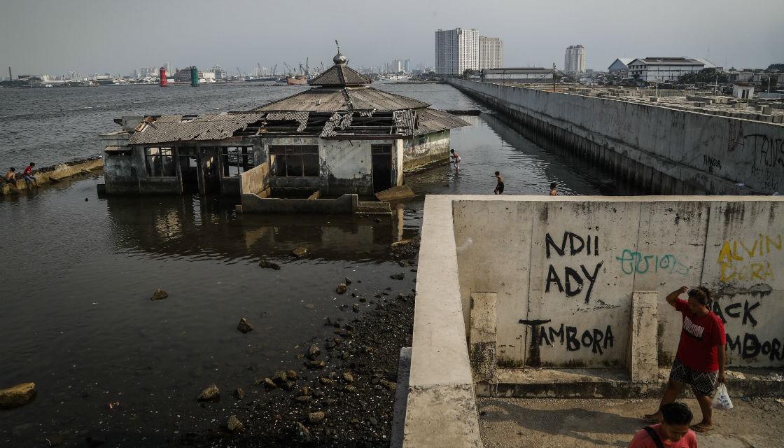 Jakarta could be underwater within a decade | Newshub