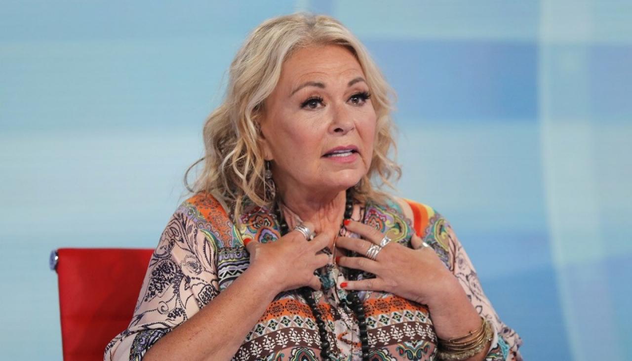 Roseanne Barr's Blonde Hair and Blue Eyes - wide 10
