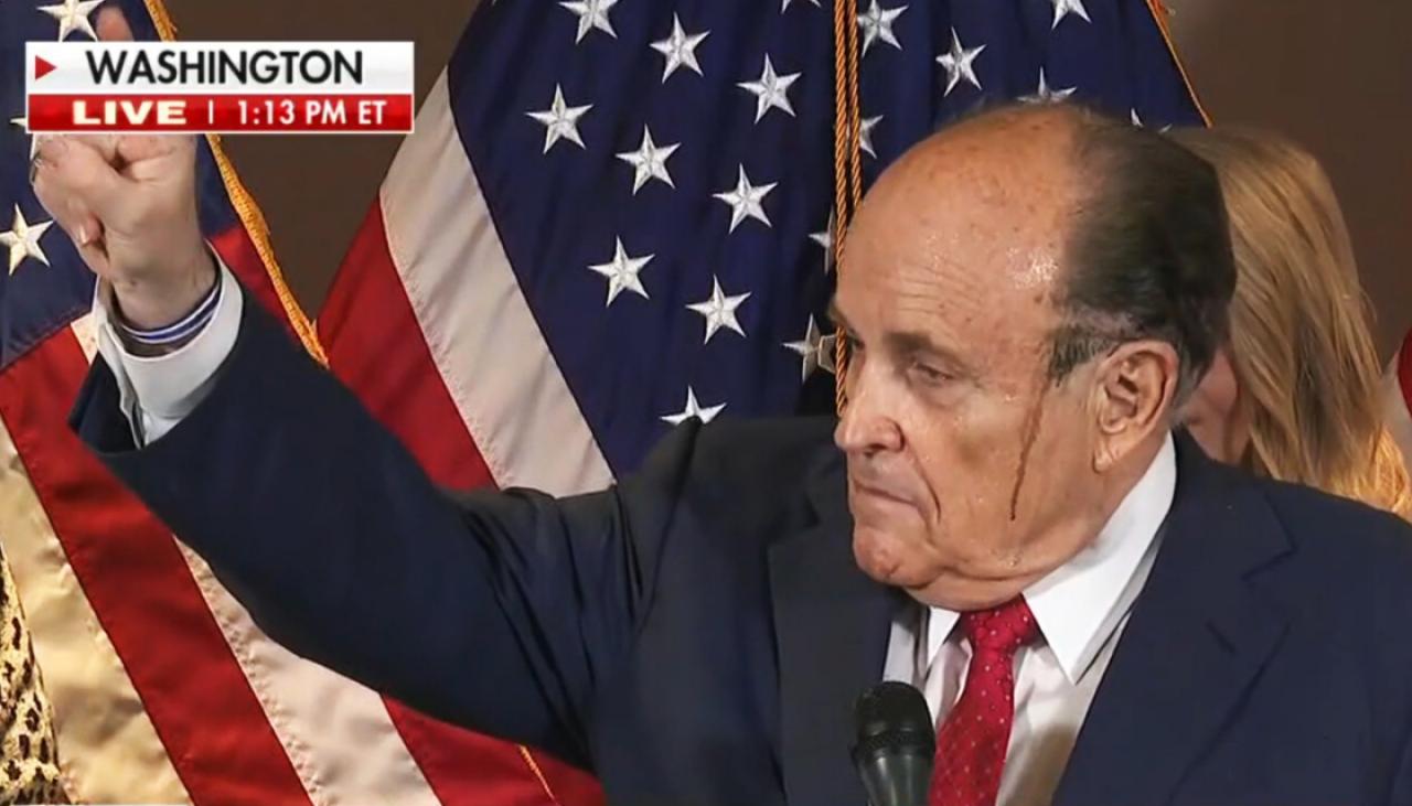 Donald Trump's lawyer Rudy Giuliani appears to sweat out hair dye while  claiming election fraud | Newshub