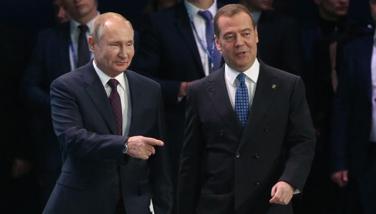 Послание президента 2024 29 февраля прямая трансляция. Новогоднее Приветствие президента 2024. Медведев заключил Союз России с Свазилендом 2016 год.